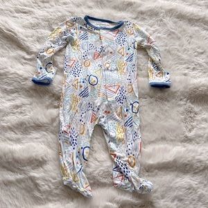 Magnetic me footed one piece 0-3m